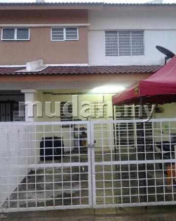 2 Sty Terrace Bandar Saujana Putra, Puchong For Sale!