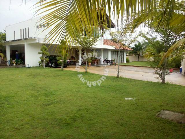 2Sty Bungalow Bayan Close Bukit Mahkota Bangi For Sale! 2Sty Bungalow Bayan Close Bukit Mahkota Bangi For Sale!