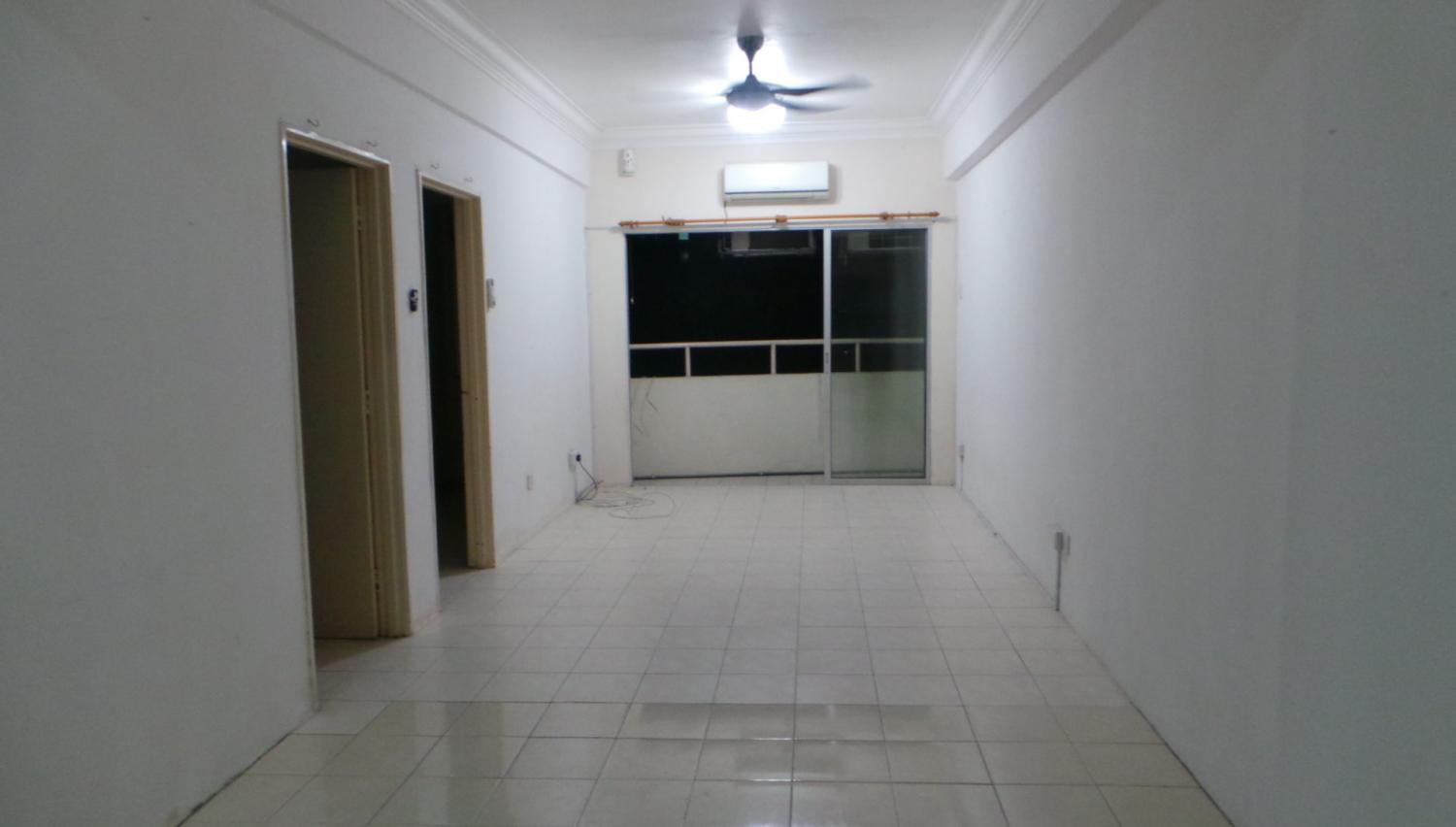 Elite Apartment Taman Mas Puchong For Sale! Elite Apartment Taman Mas Puchong For Sale!