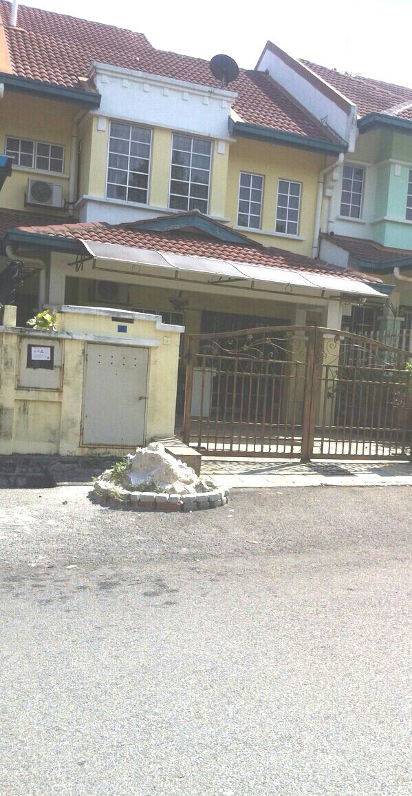 2Sty Terrace Bandar Seri Putra Bangi 2Sty Terrace Bandar Seri Putra Bangi
