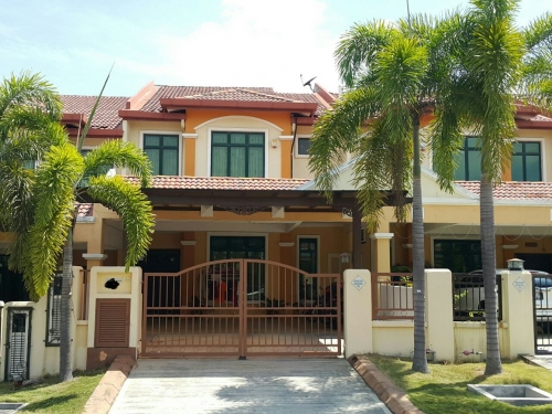 2Sty Terrace Taman Warisan Indah, Kota Warisan, Sepang
