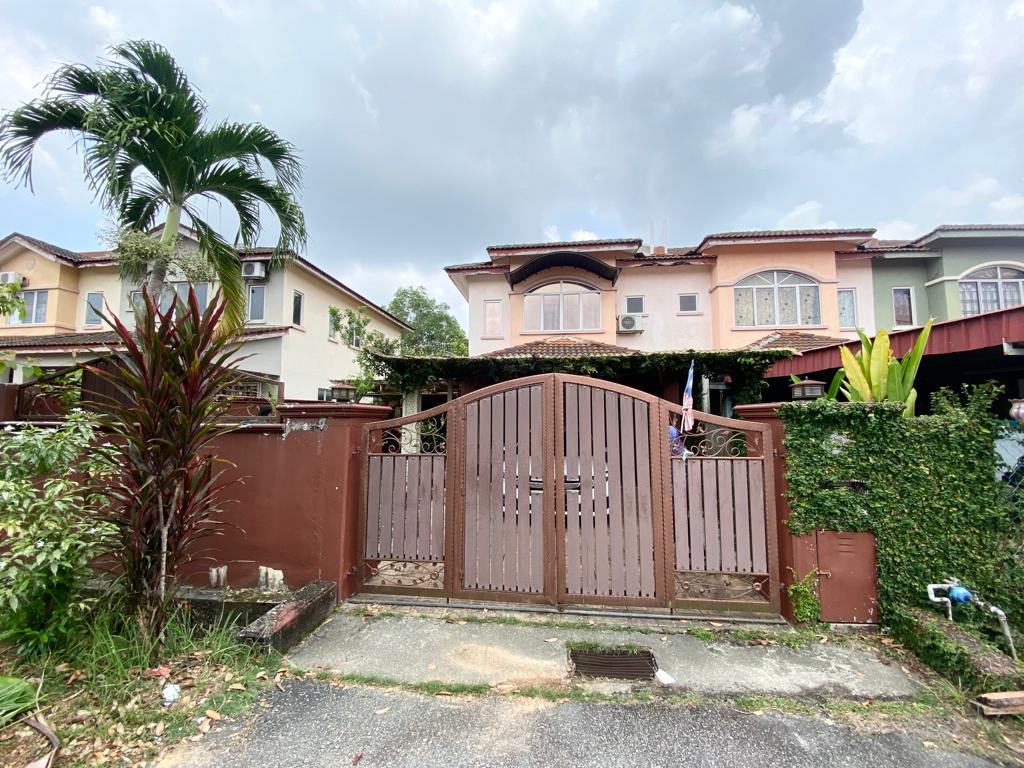 [END LOT] RUMAH TERES DUA TINGKAT BANDAR TASIK PUTERI UNTUK DIJUAL