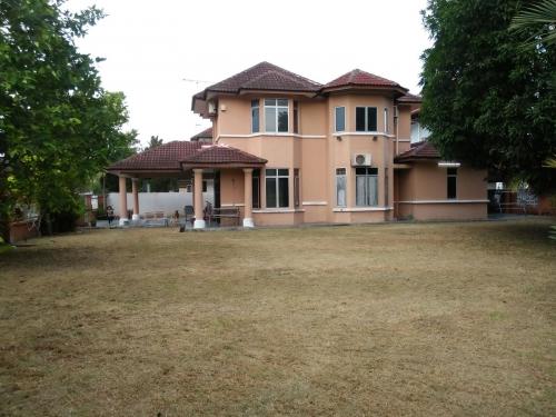 2 Sty Bungalow Taman Tasik Semenyih