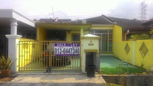 House at Bandar Tasik Kesuma, Beranang, Semenyih